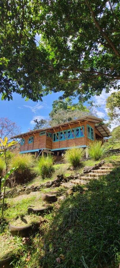 Casa de Bambú Villa Turrialba Bagian luar foto
